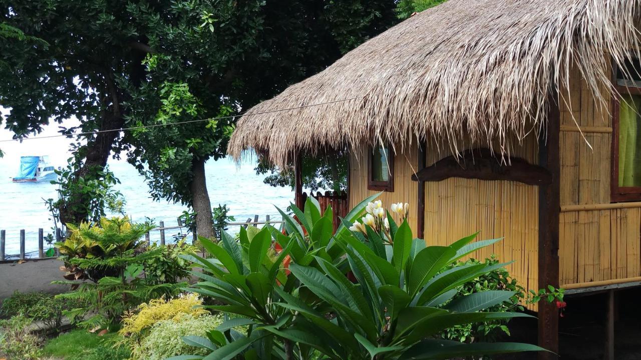 Lena House Flores Hitokalak Exterior foto